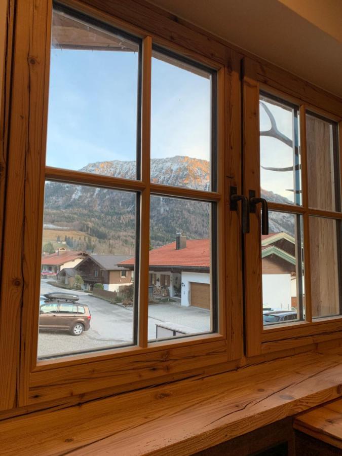Chalet Bergsucht In Ruhpolding Bayern, Traumlage Am Sonnigen Suedhang, Kostenlose Parkplaetze, Schnelles Wlan, Ruhige Sackgasse, Netflix Inklusive Exterior foto